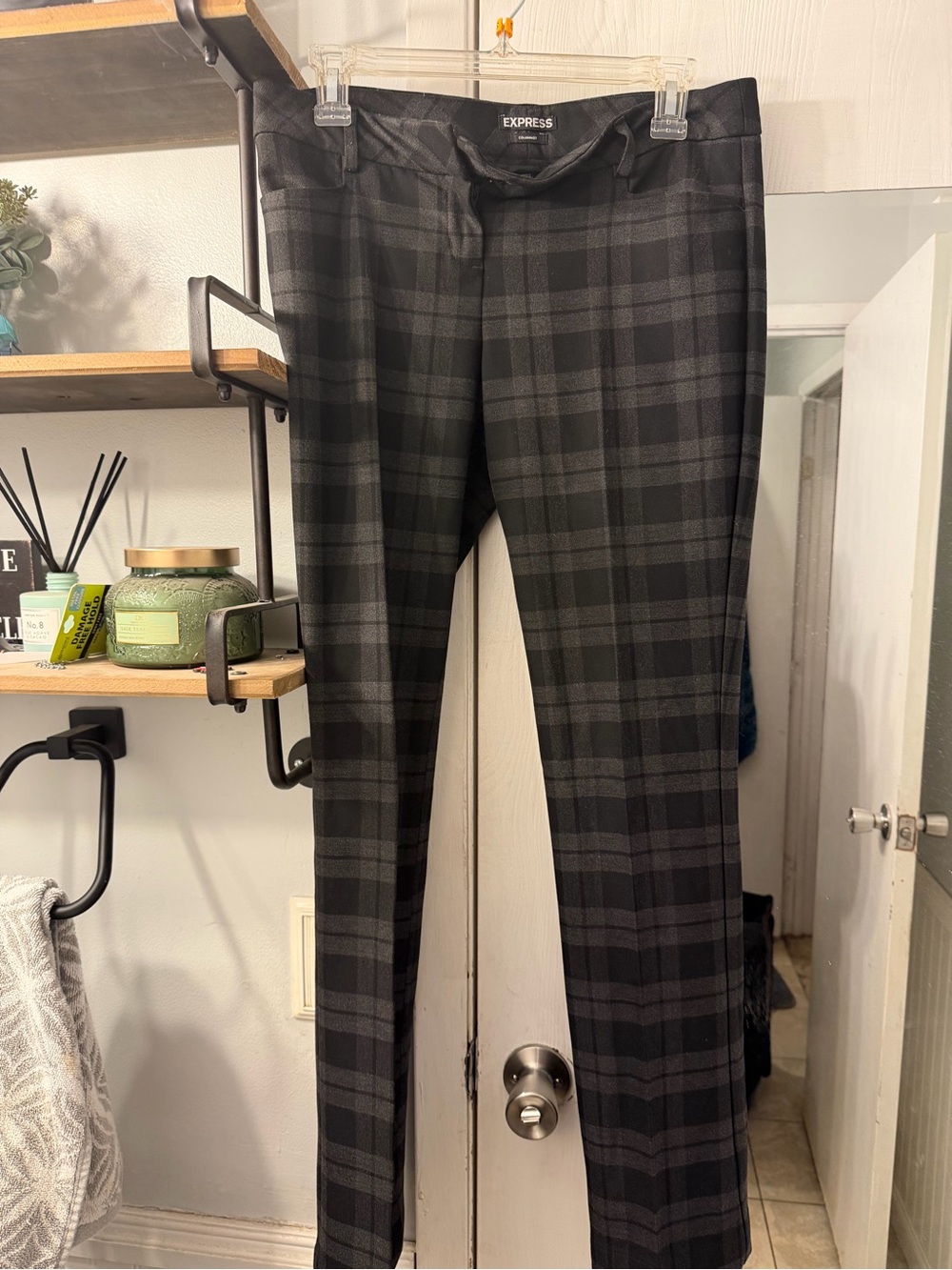 Express Black Plaid Columnist Dress Pants